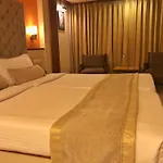 Hotel Shree Panchratna Pune