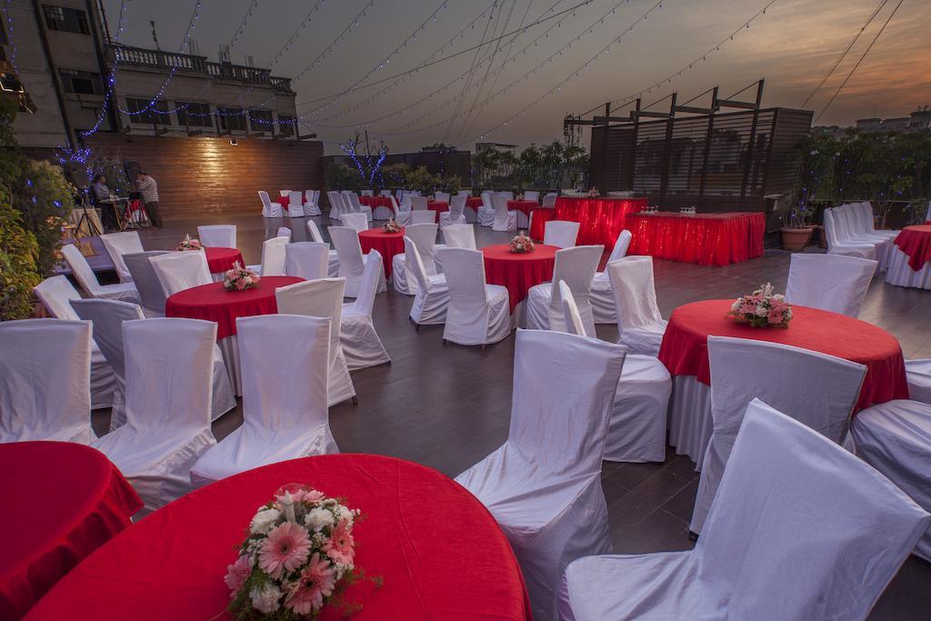 Shree Panchratna Hotel 2*