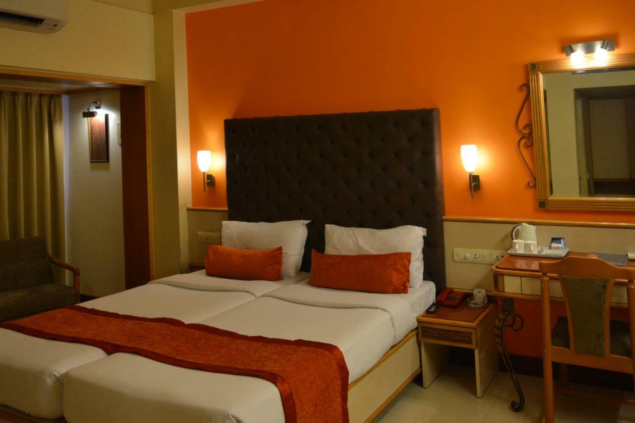 Hotel Shree Panchratna Pune
