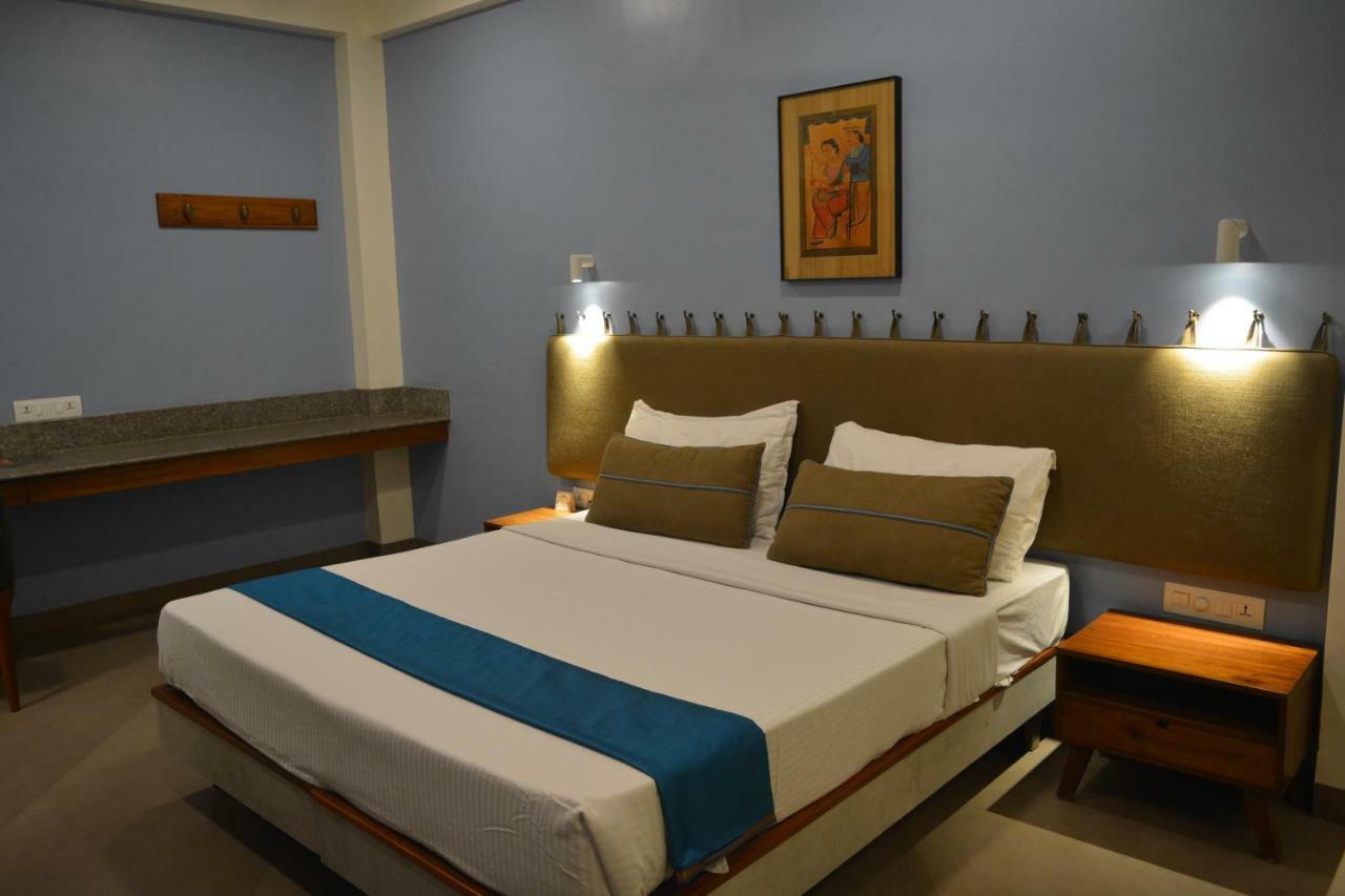 Shree Panchratna Hotel